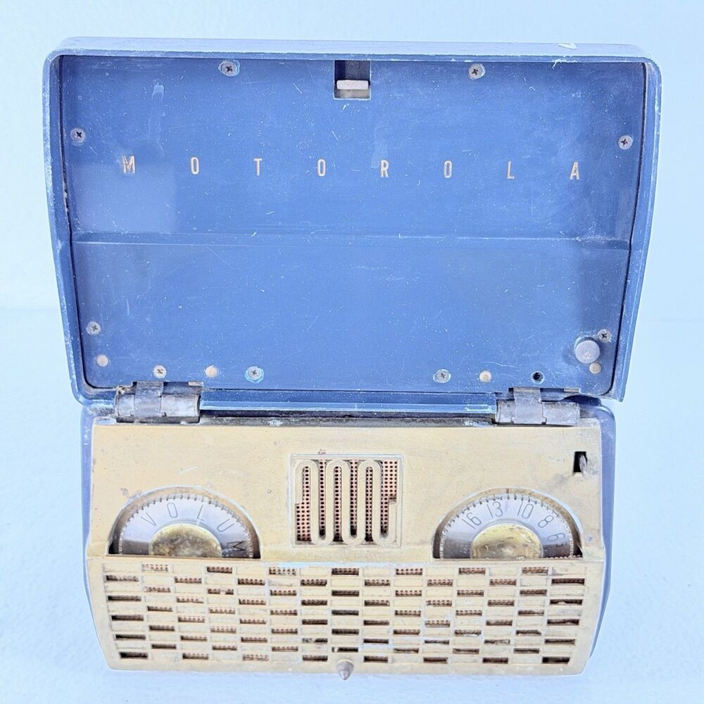 Vintage 1952 Motorola 52M1U Portable Tube Radio Flip Lid Green Atomic FOR PARTS
